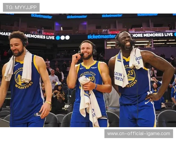 勇士克莱二级进攻发动,命中3+1远投三分——从场上到训练场的破局之路